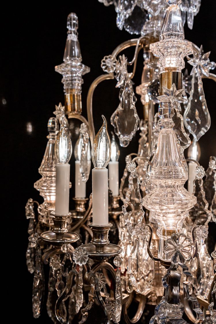Henri Vian (1860-1905) & Baccarat: Louis XVI style silvered bronze chandelier circa 1890