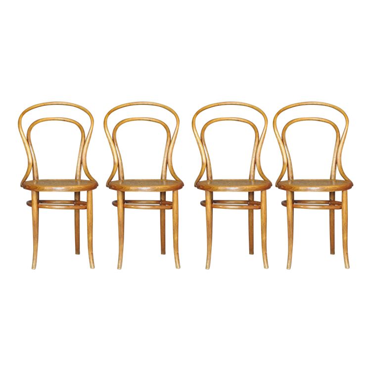 Set of 4 bistro chairs by Kohn No. 30 with wooden seats, circa 1910, no. Thonet