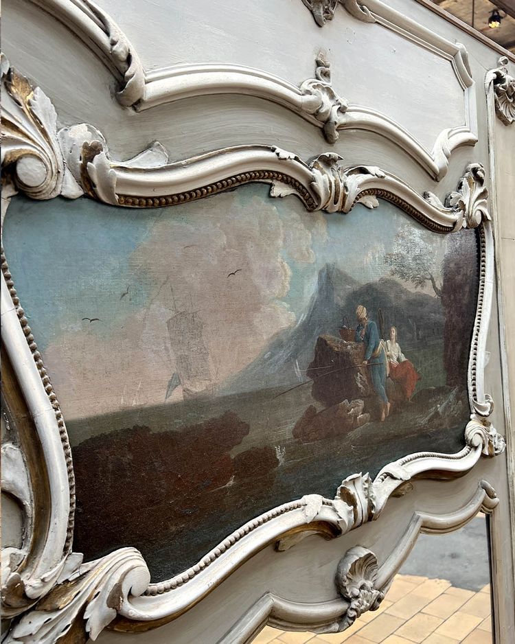 Un paio di occhiali da molo