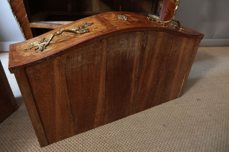 Commode Louis XV marqueterie de fleurs