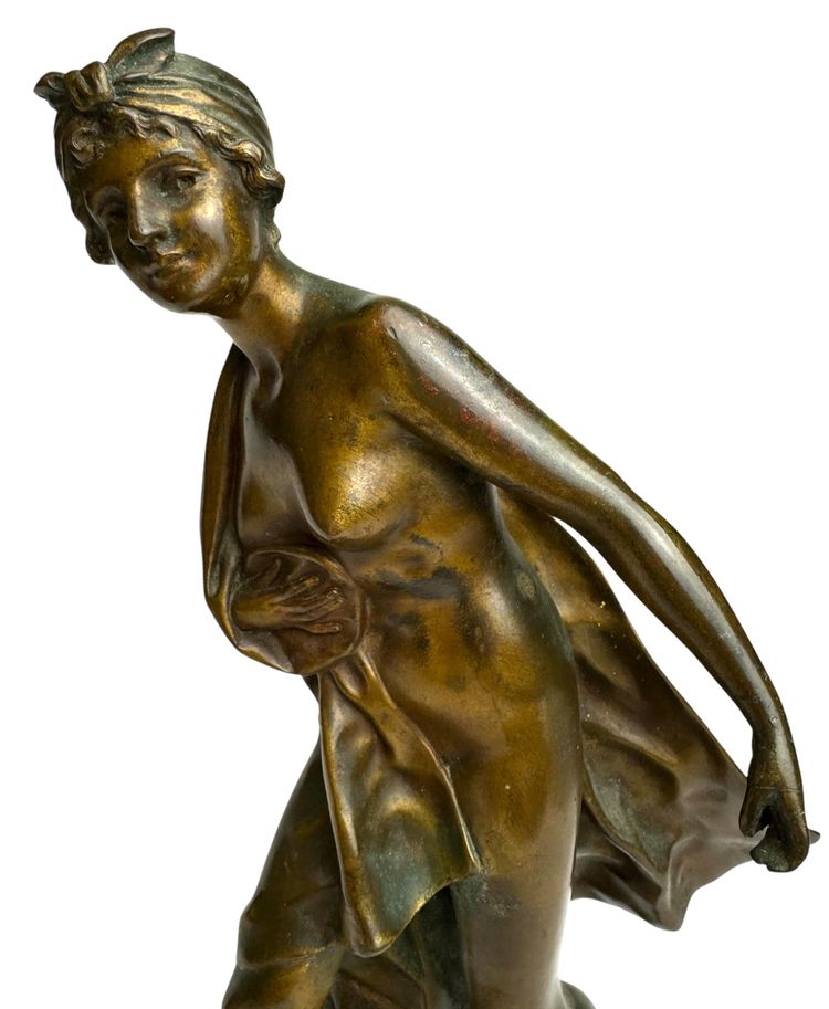 Gustavo Obiols Figura in bronzo, donna nuda