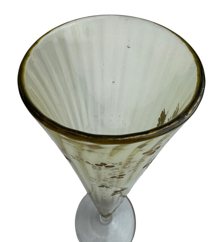Baccarat - Conical Vase with Flower Branches Decor
