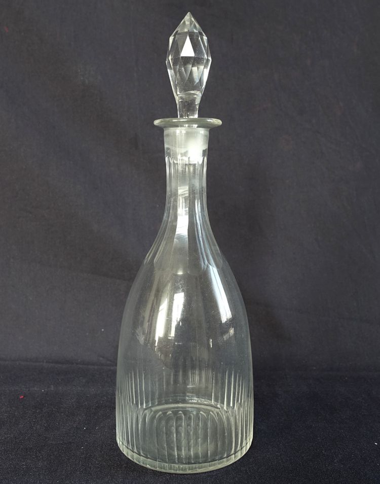 Decanter per vino in cristallo tagliato Baccarat o Le Creusot - XIX secolo circa 1840