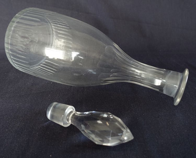 Decanter per vino in cristallo tagliato Baccarat o Le Creusot - XIX secolo circa 1840