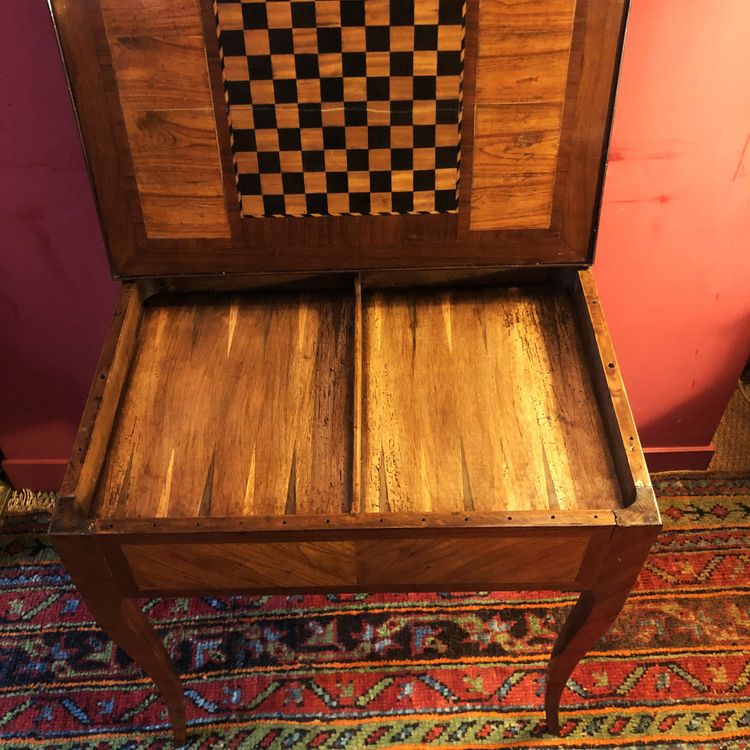 Petite Table à Jeux Tric-trac, époque Transition