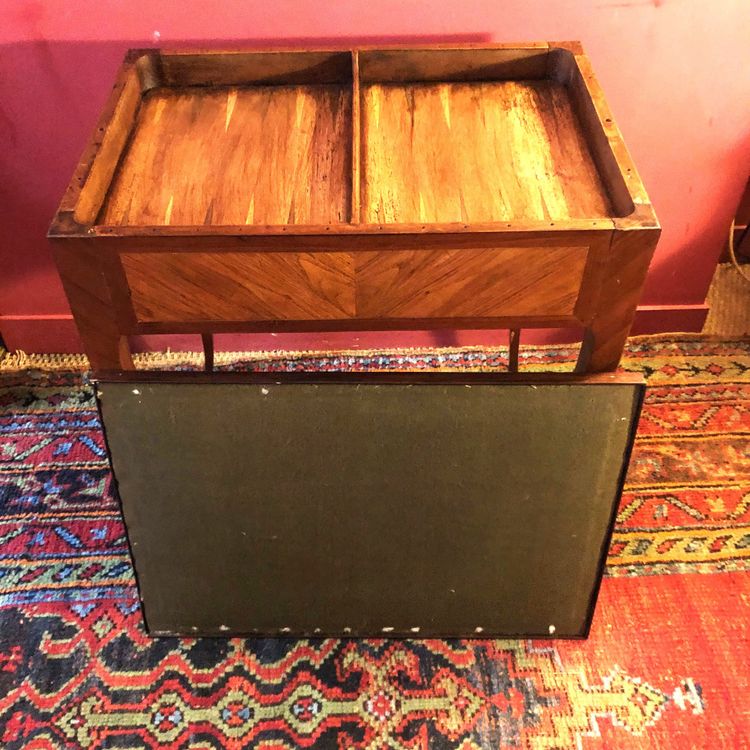 Petite Table à Jeux Tric-trac, époque Transition