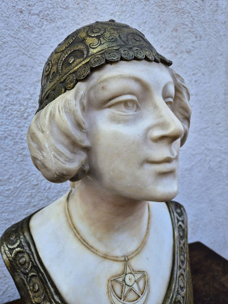 Charny, Busto di donna orientale in marmo, fine XIX-inizio XX secolo