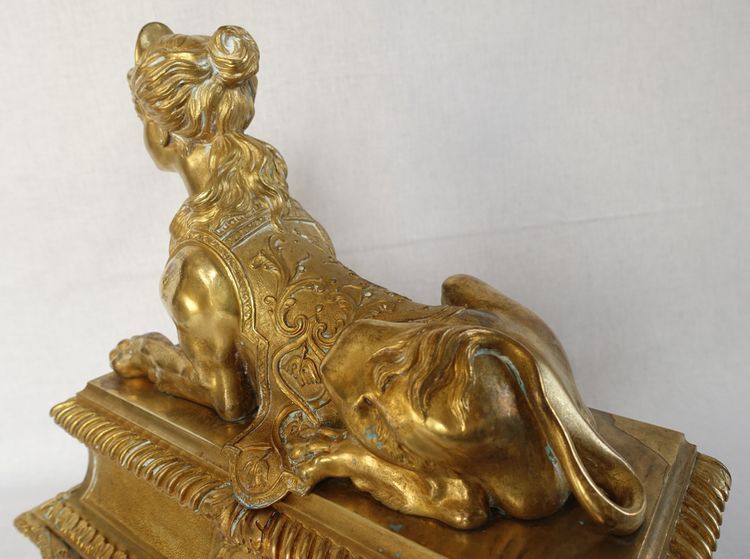 Pair of monumental andirons with Sphinxes, chiseled and gilded bronze - Regency style, Napoleon III period
