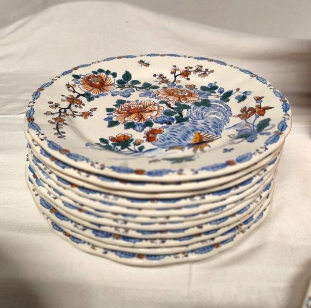 Gien Factory. Earthenware dinner service, Rooster and Peony model. 32 pieces