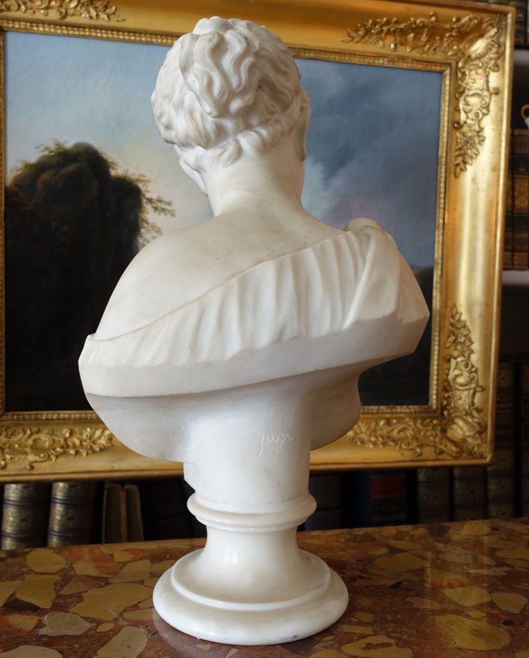 Busto neoclassico di donna in stile antico - marmo scolpito - 47,5 cm
