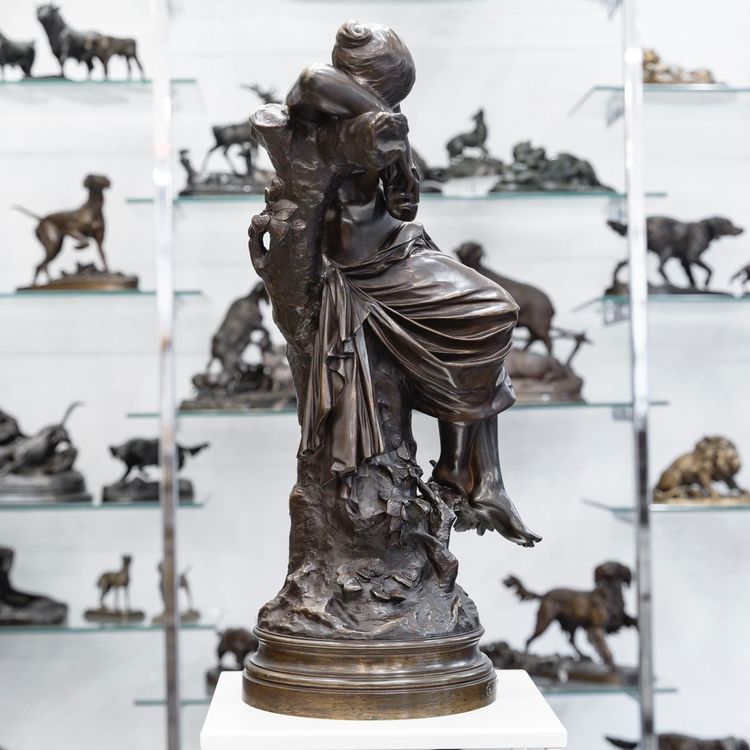 Sculpture - Le Sommeil , Luca Madrassi (1848-1919) - Bronze