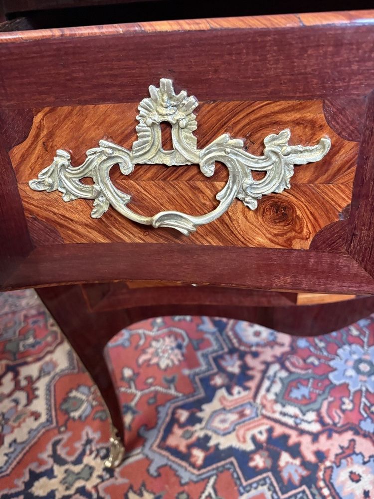 COMMDODE SAUTEUSE LOUIS XV - 18ème