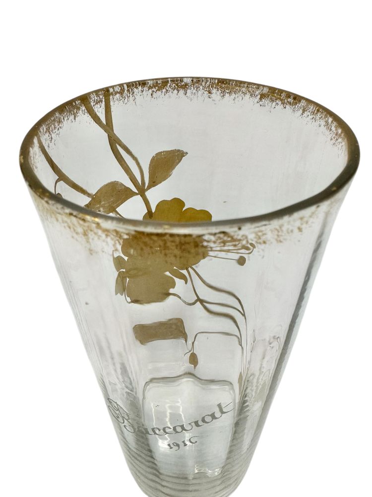Baccarat - Vaso con decoro floreale dipinto in oro