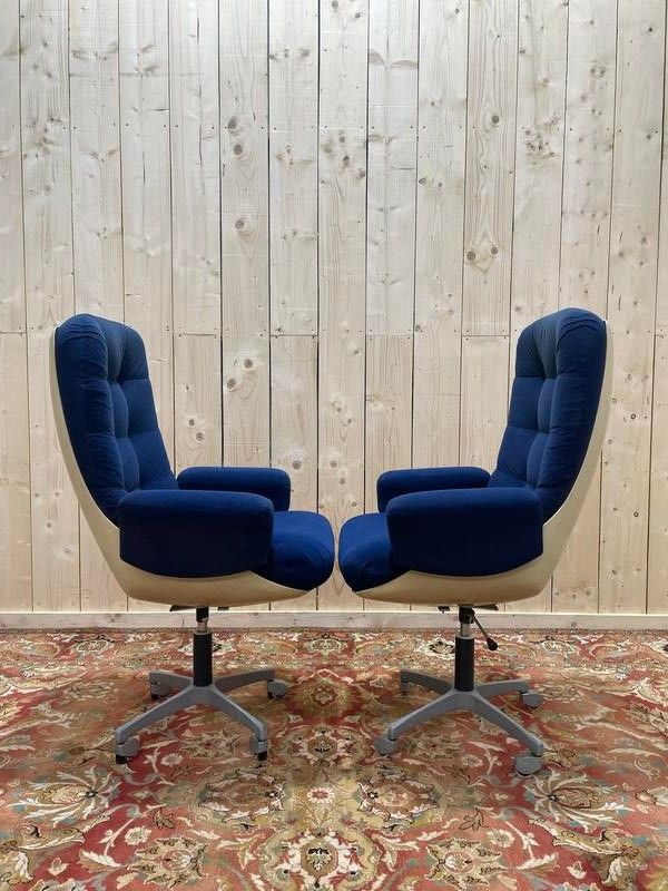 Pair of office armchairs 1970