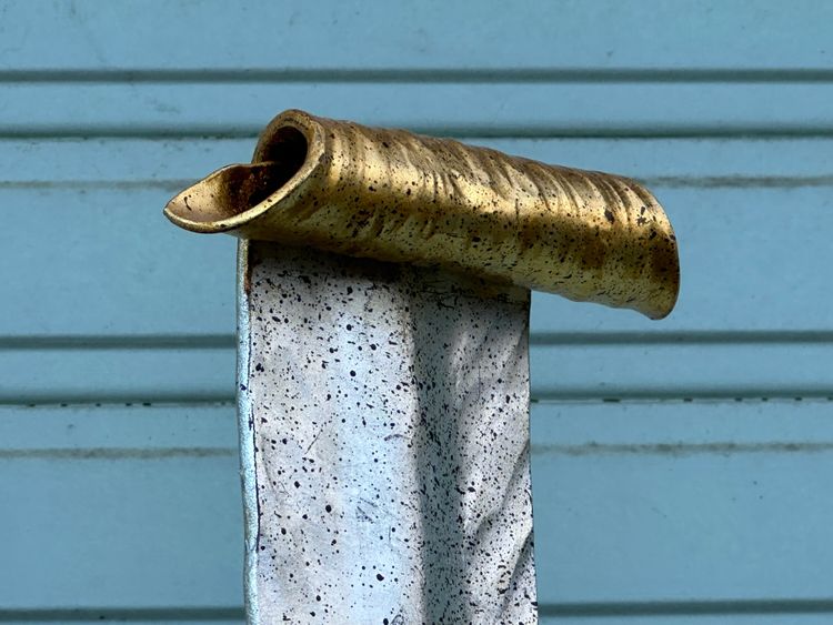 Snake floor lamp
