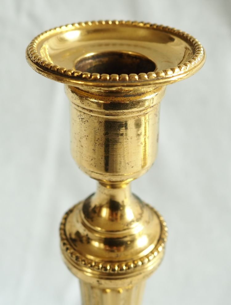 Coppia di candelieri/torce in bronzo dorato al mercurio, epoca Luigi XVI - XVIII secolo