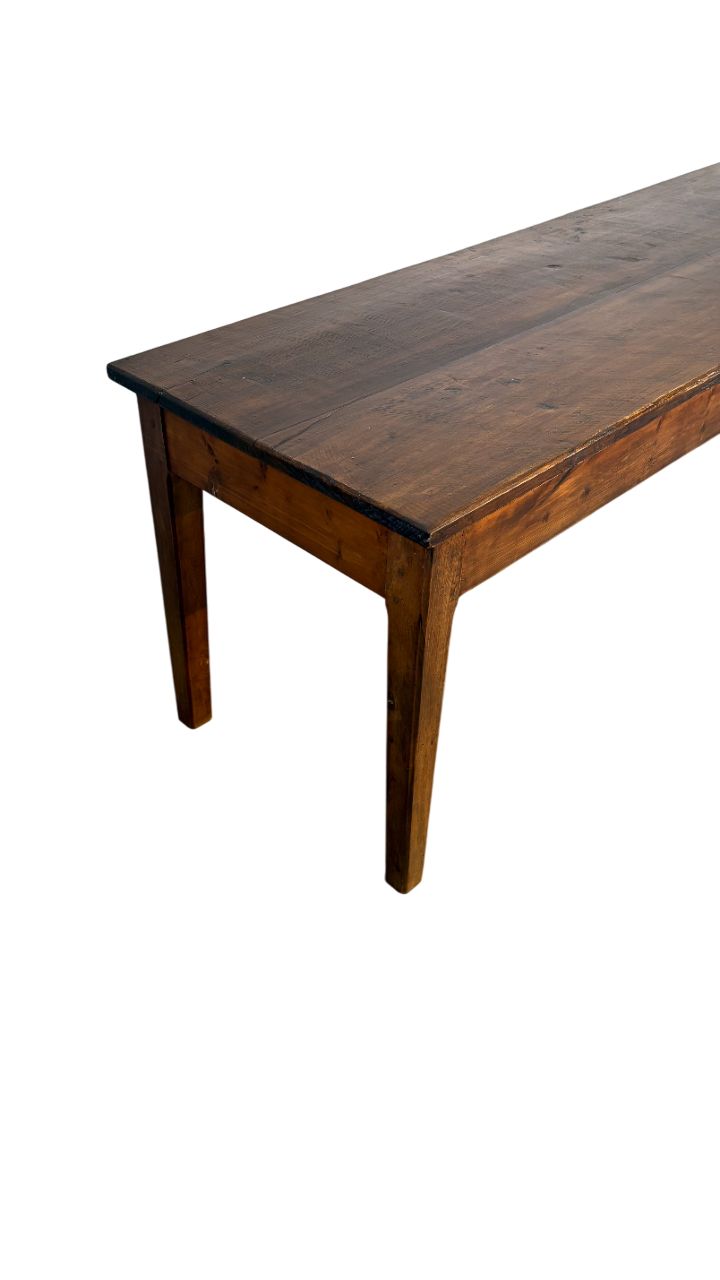 Table en sapin 1800