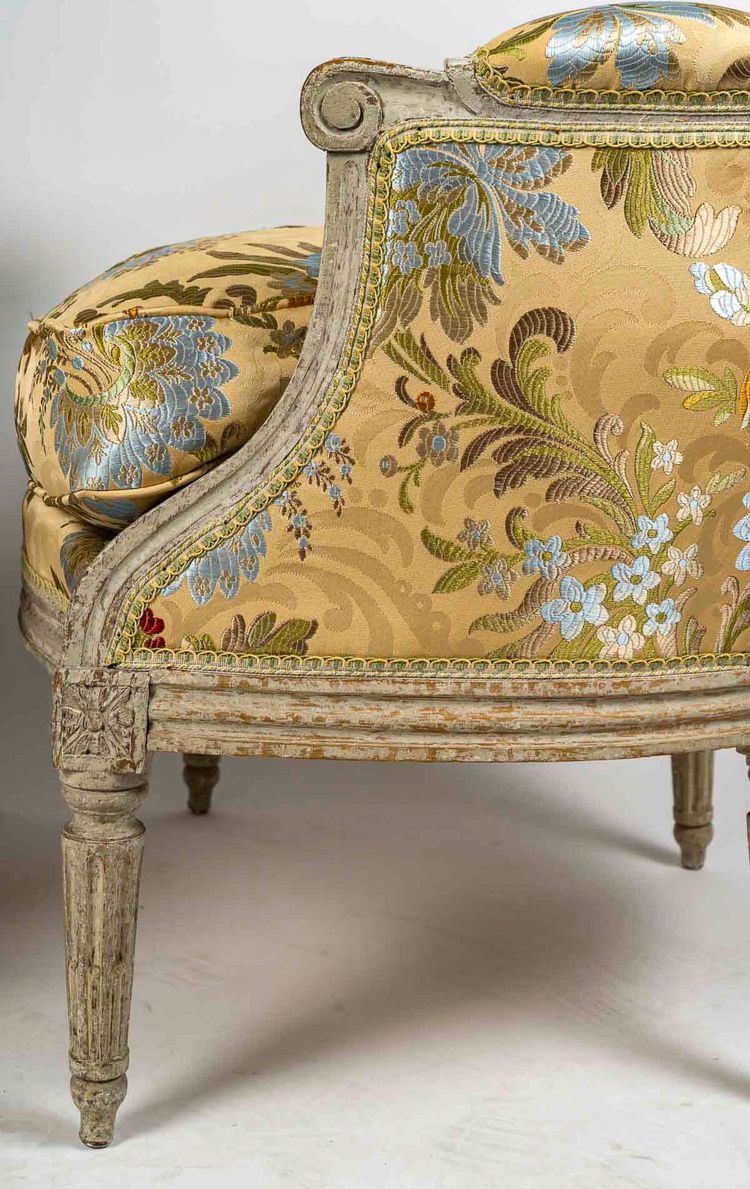 Denis Julienne, Master in 1775: Pair of Louis XVI Period Armchairs with Medallion Backs