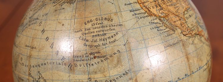 Terrestrial Globe Erd Globus - 19th Century