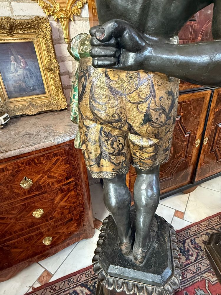 PAIR OF VENETIAN NUBIANS, EARLY 19TH CENTURY
