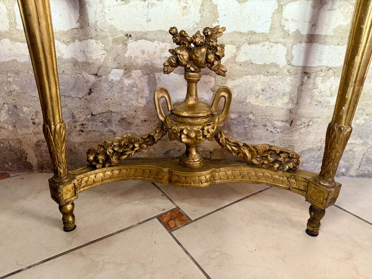 CONSOLE EN BOIS DORE LOUIS XVI - 18ème
