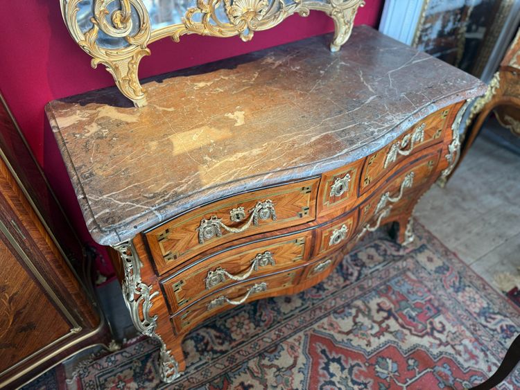 COMMODE TOMBEAU EPOQUE LOUIS XV - 18ème