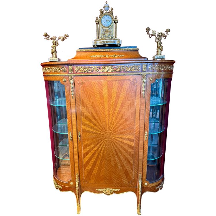 VITRINE ARRONDIE LOUIS XVI – 19ème SIECLE