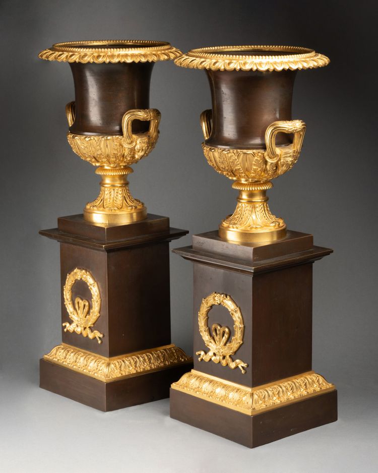 Pair of Medici Bronze Vases, 19th Century