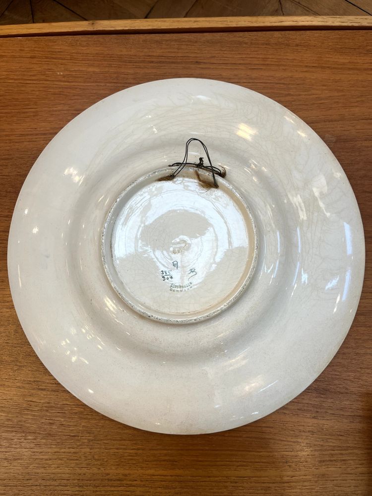 ALUMINIA - Large dish decorated with flowers and fish