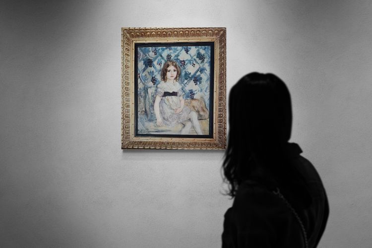 Sitzendes junges Mädchen – Öl auf Leinwand von Tancrède Synave (1870–1936)