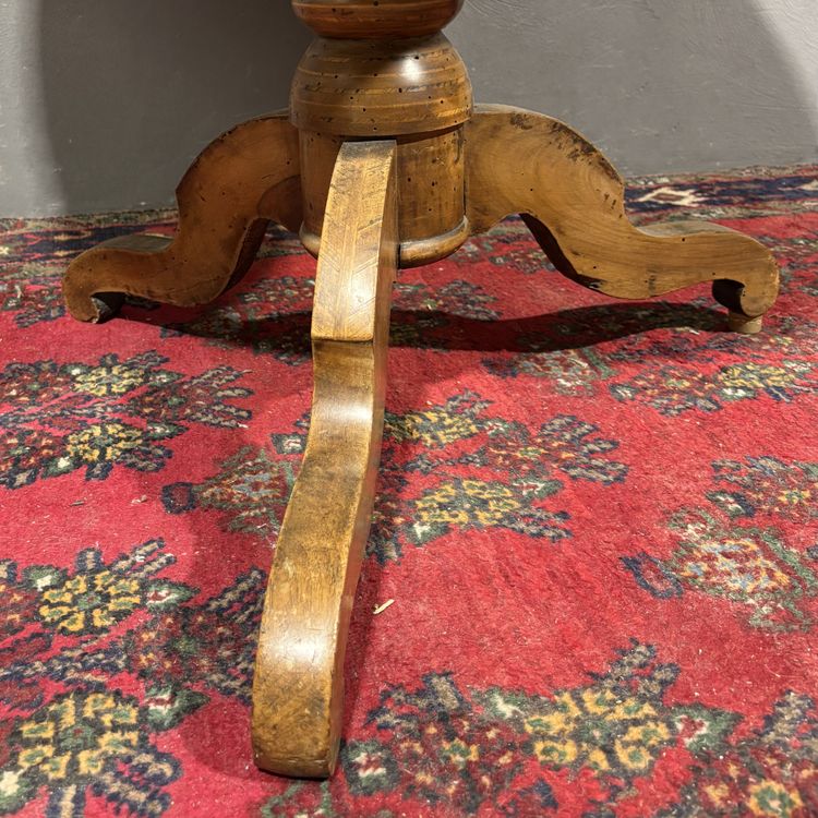Table ancienne marquetée de Sorrente, 19ème siècle