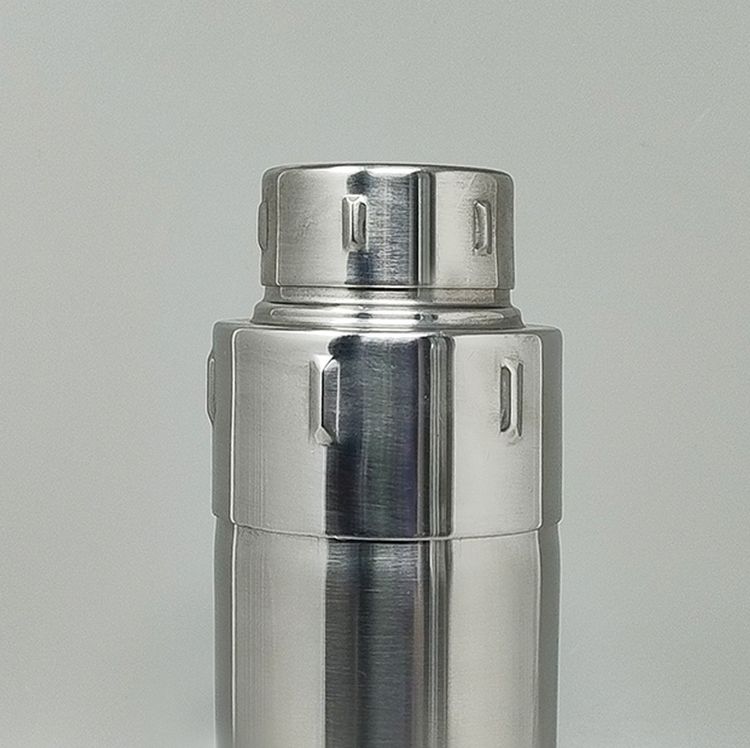 1970s Cocktail Shaker by Gio Ponti for Fratelli Calderoni. Made in Italy