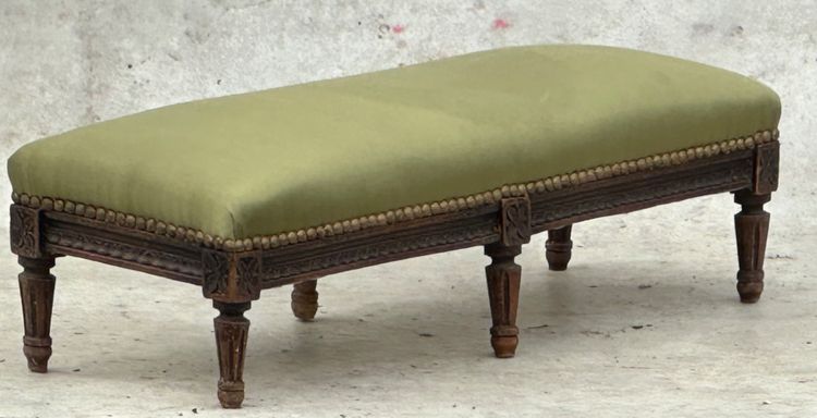 Banc de poupée