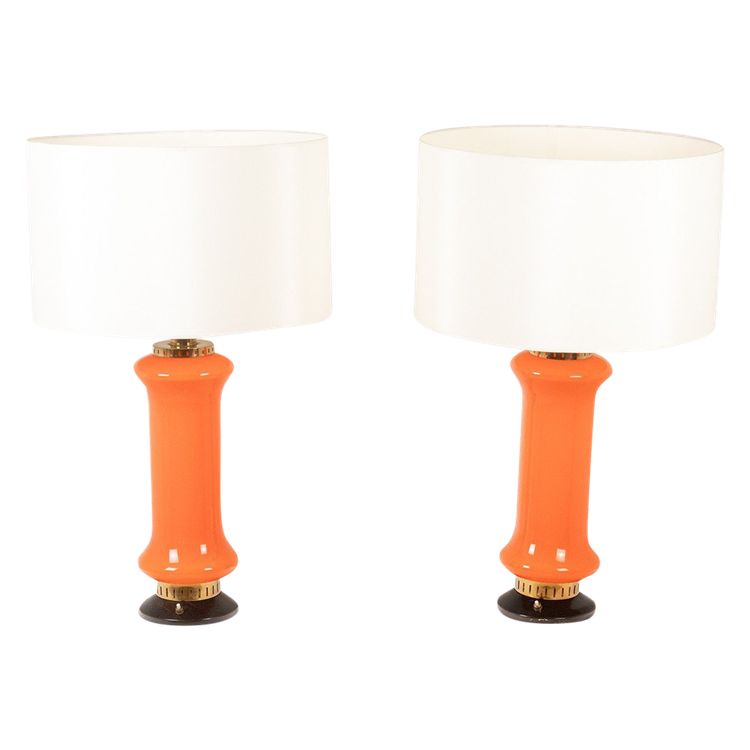Coppia di lampade in vetro arancione. Anni '70. Codice articolo: LS6353387A