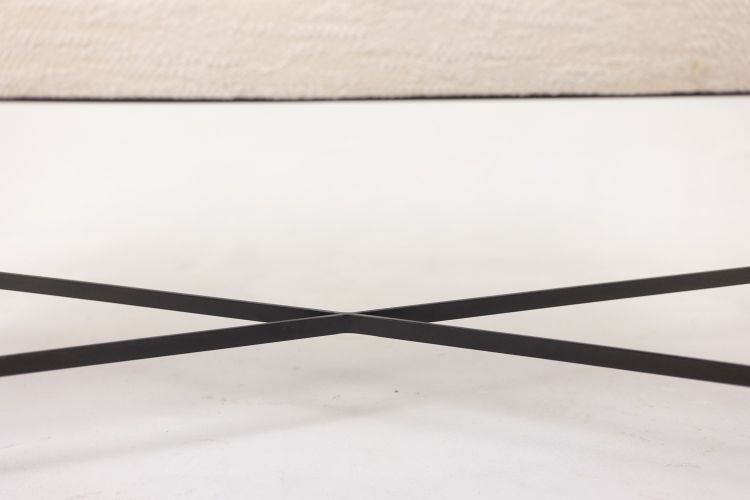 Pair of white benches, in lacquered and gold metal. 2000s. LS6364756M