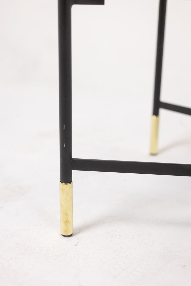 Pair of white benches, in lacquered and gold metal. 2000s. LS6364756M