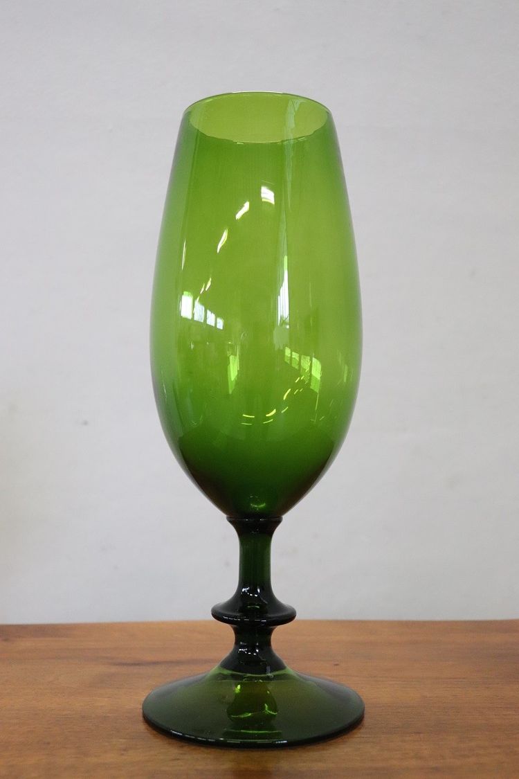 Vase En Verre Art Vert, Italie, 1960s