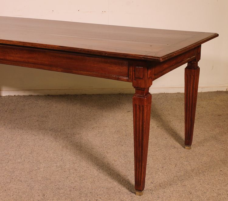 Table De Salle à Manger d'époque Louis XVI En Noyer -18° Siècle