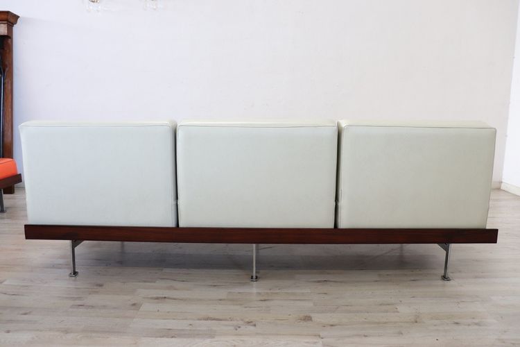 Coppia di divani anni '60 etichetta originale Saporiti