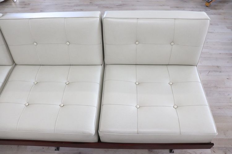 Coppia di divani anni '60 etichetta originale Saporiti