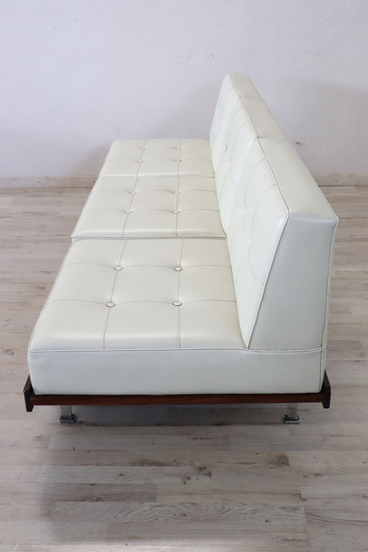 Coppia di divani anni '60 etichetta originale Saporiti