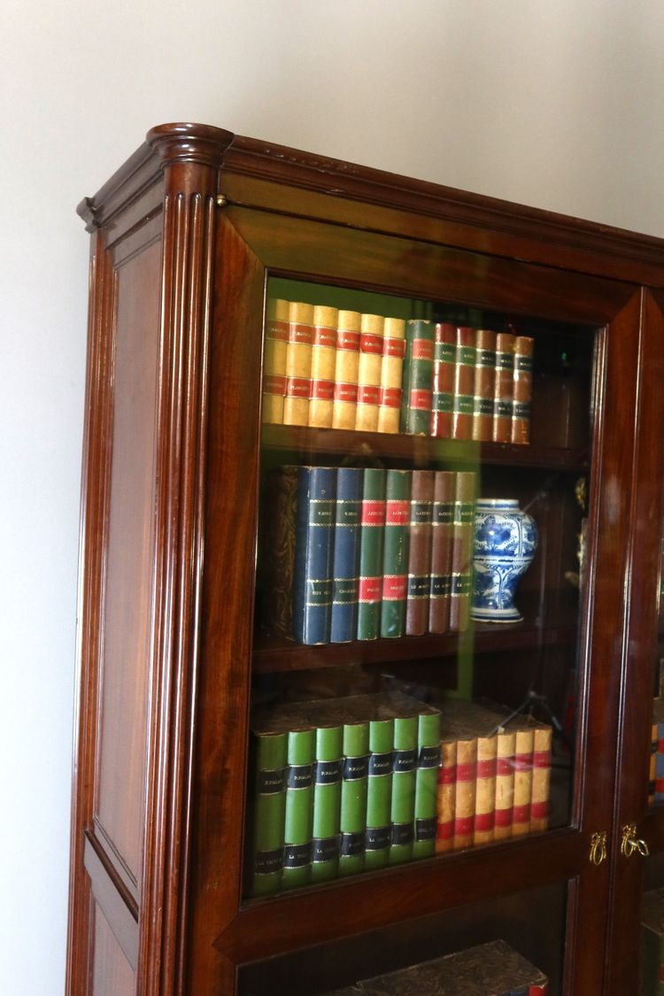 Libreria in mogano del XIX secolo