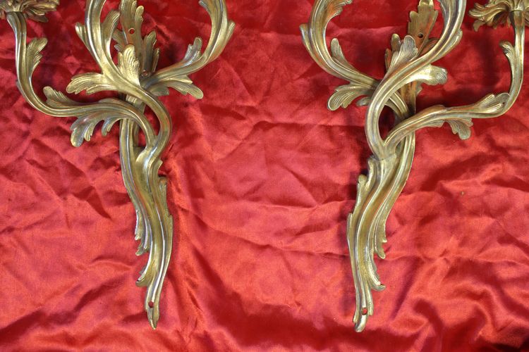 Pair of Louis XV style bronze 3-light wall lights, early 20th century height: 46 cm