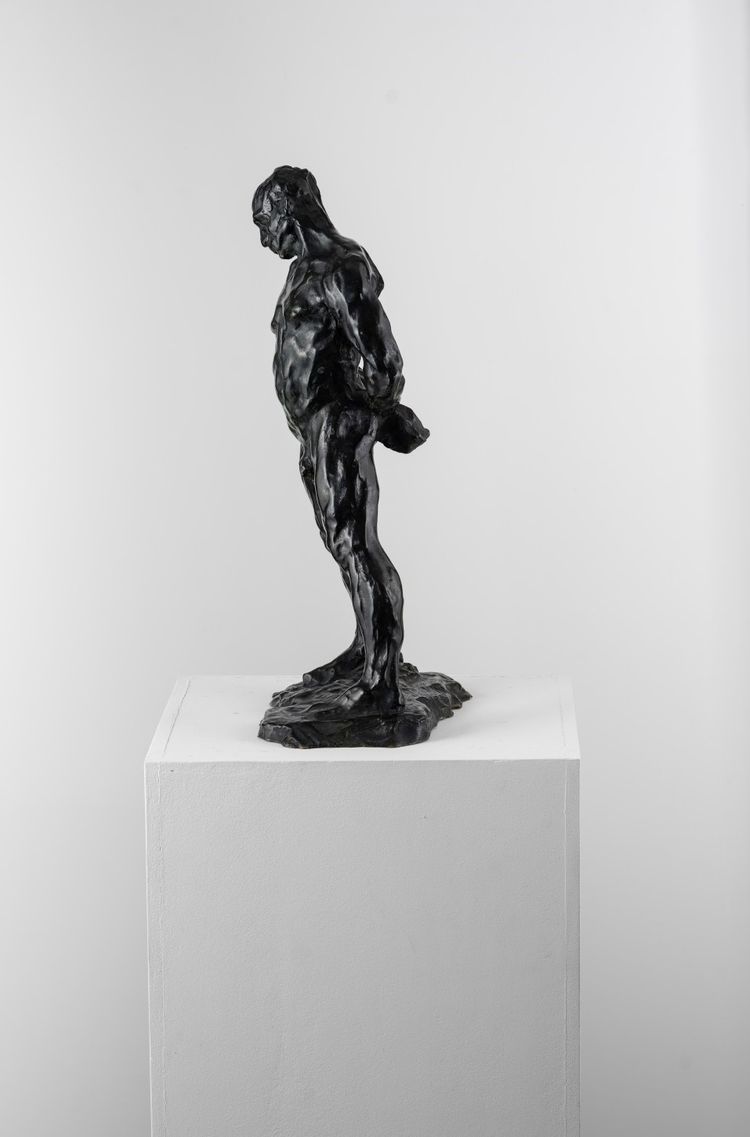 Scultura in bronzo raffigurante un nudo maschile