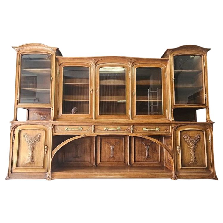 Monumental Buffet de Présentation Art Nouveau