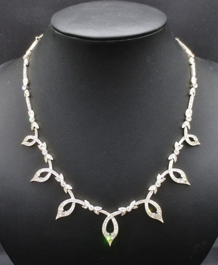 Collier 1925.