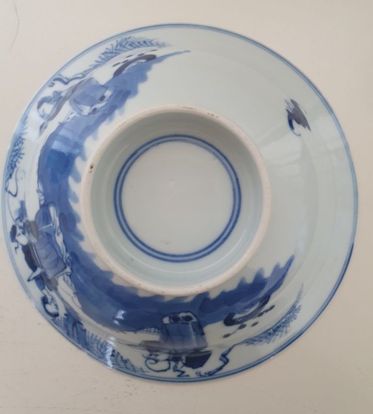 Late Qing blue and white porcelain bowl with immortals; 19th c China