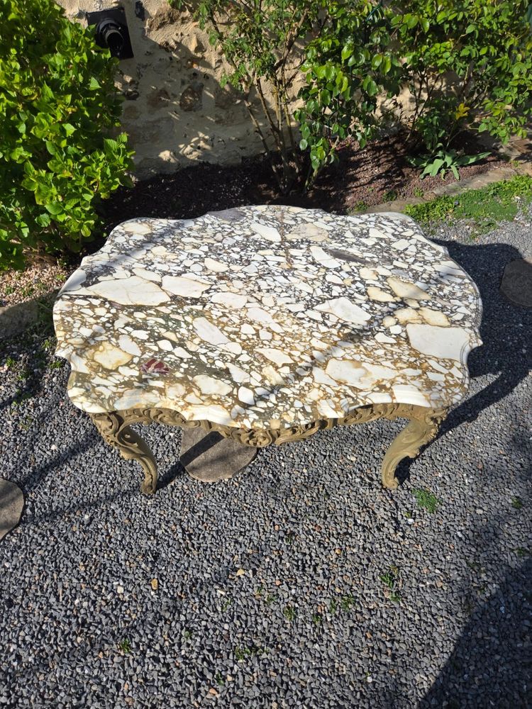 Louis XV Rocaille Style Center Table, Second Half of the 19th Century