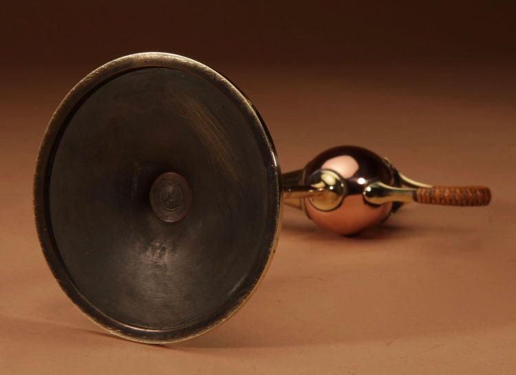  Lampada a olio a forma di sigaro in stile Art Nouveau di Jan Eisenlöffel, progettata per WMF, circa 1900.