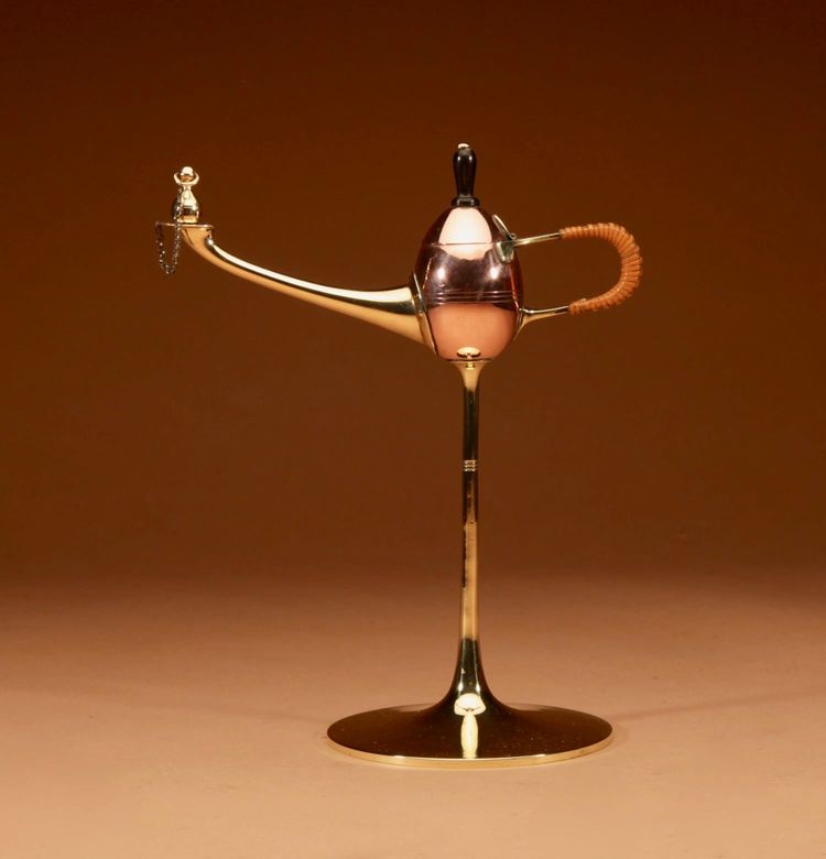  Lampada a olio a forma di sigaro in stile Art Nouveau di Jan Eisenlöffel, progettata per WMF, circa 1900.